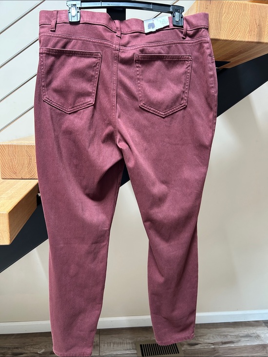 Time and Tru Denim - Time and Tru Skinny Jeans in Wine/Burgundy